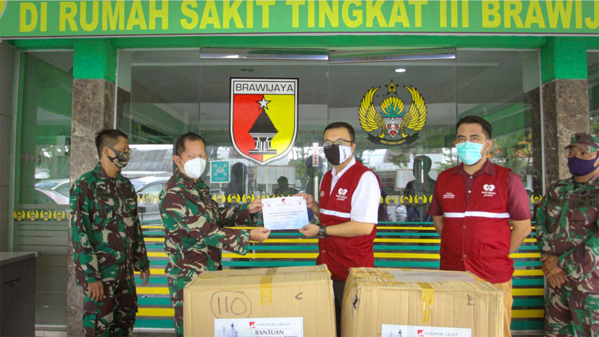 \App\Helpers\getUpload($galleryId)->alt