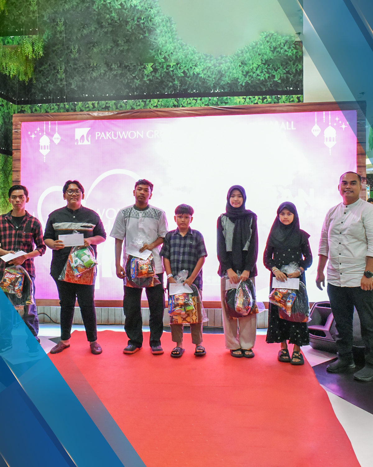 \App\Helpers\getUpload($galleryId)->alt