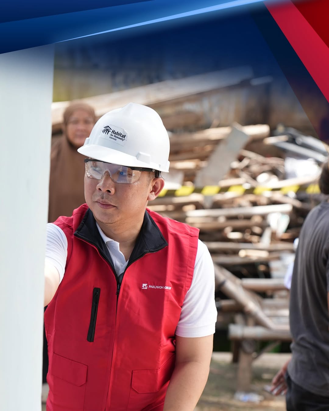 \App\Helpers\getUpload($galleryId)->alt