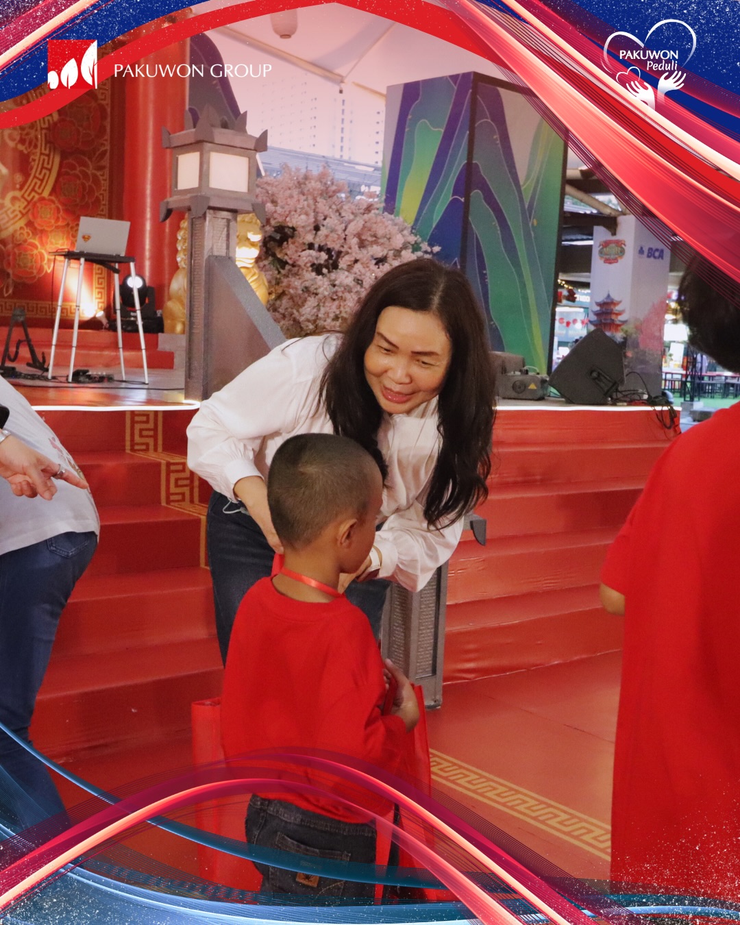 \App\Helpers\getUpload($galleryId)->alt